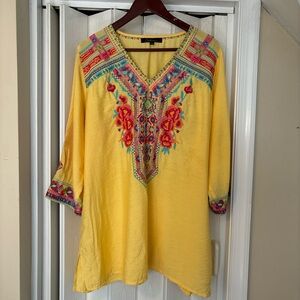Caleoaa Embroidered Yellow Tunic Top